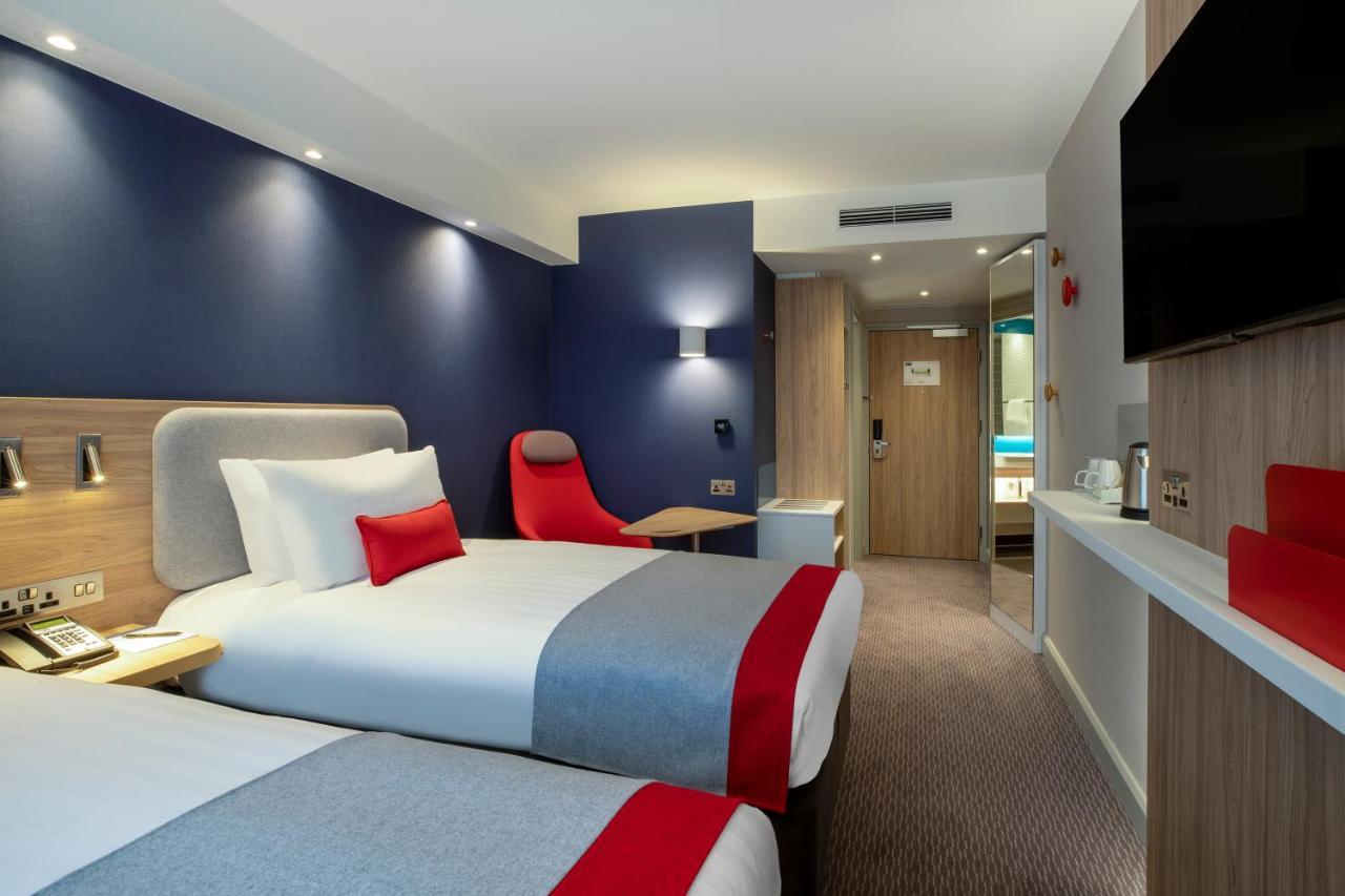 Express Cambridge West - By Ihg Hotel 3*