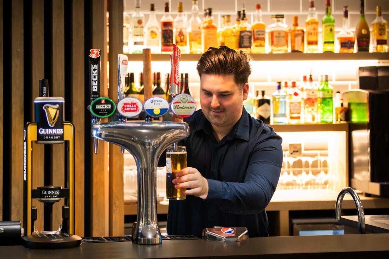 Hotel Express Cambridge West - By Ihg